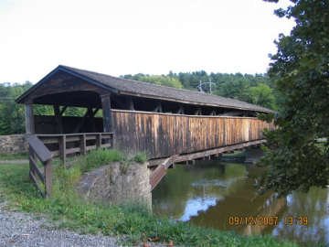 Perinnes Covered Bridge, NY-56-01